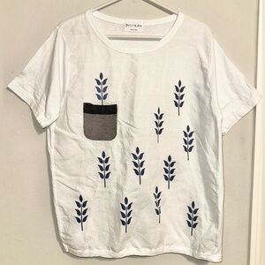 Dosirak White Shirt with Blue Leaf Pattern and Pocket